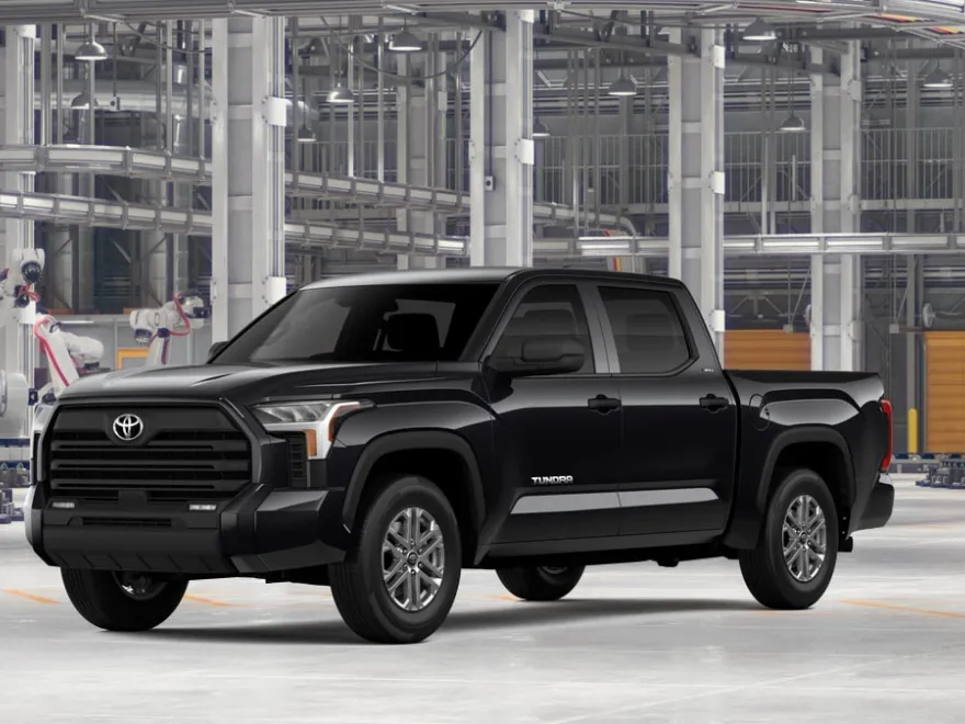 2026 Toyota Tundra SR5 CrewMax photo 1