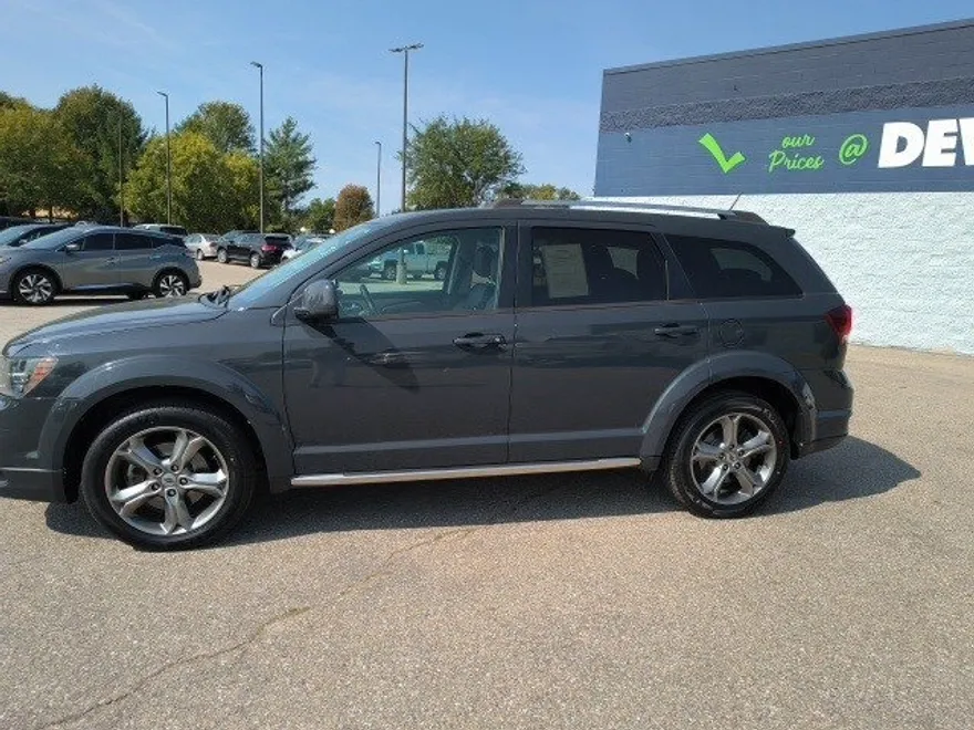 2018 Dodge Journey Crossroad photo 1