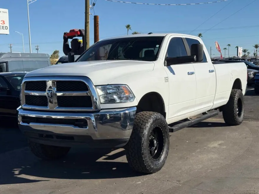 2016 Ram 2500 SLT photo 1