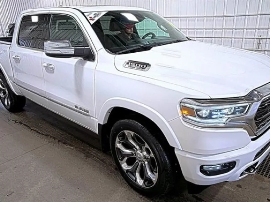 2021 Ram 1500 Limited photo 1