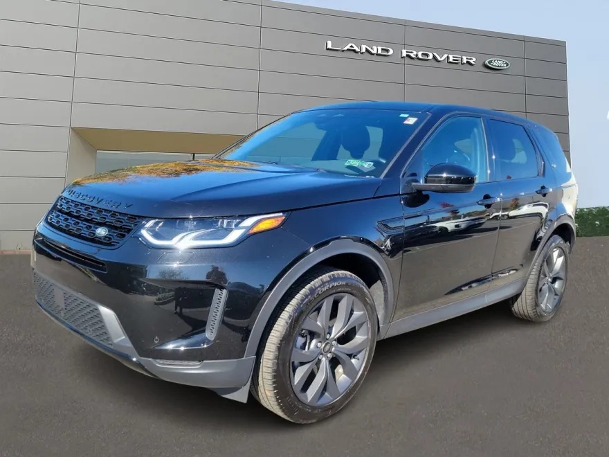 2022 Land Rover Discovery Sport SE photo 1