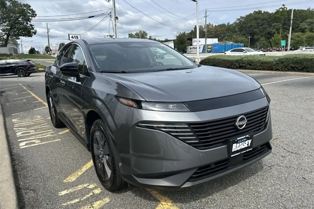 2025 Nissan Murano SL photo 1