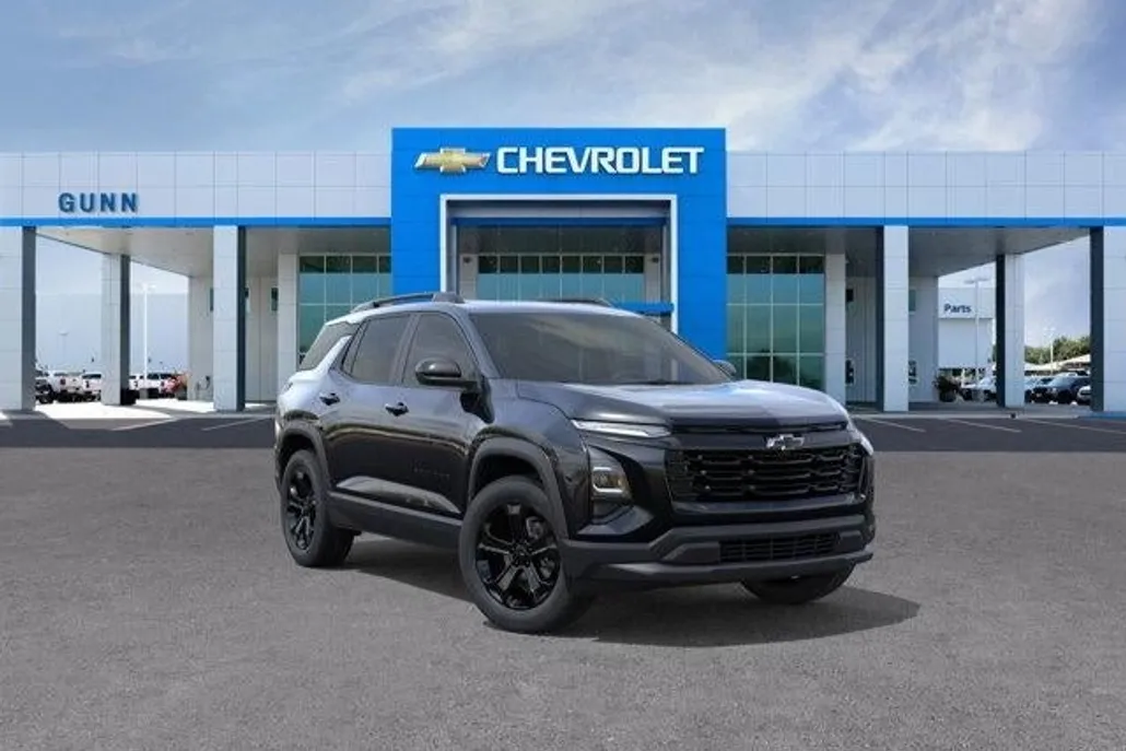 2026 Chevrolet Equinox LT photo 1