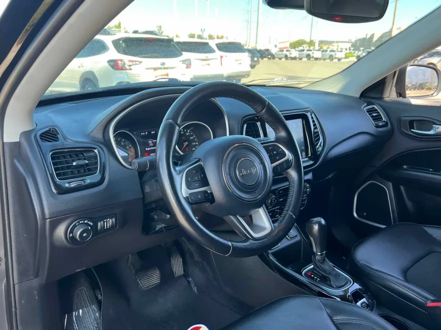 2020 Jeep Compass Altitude photo 1