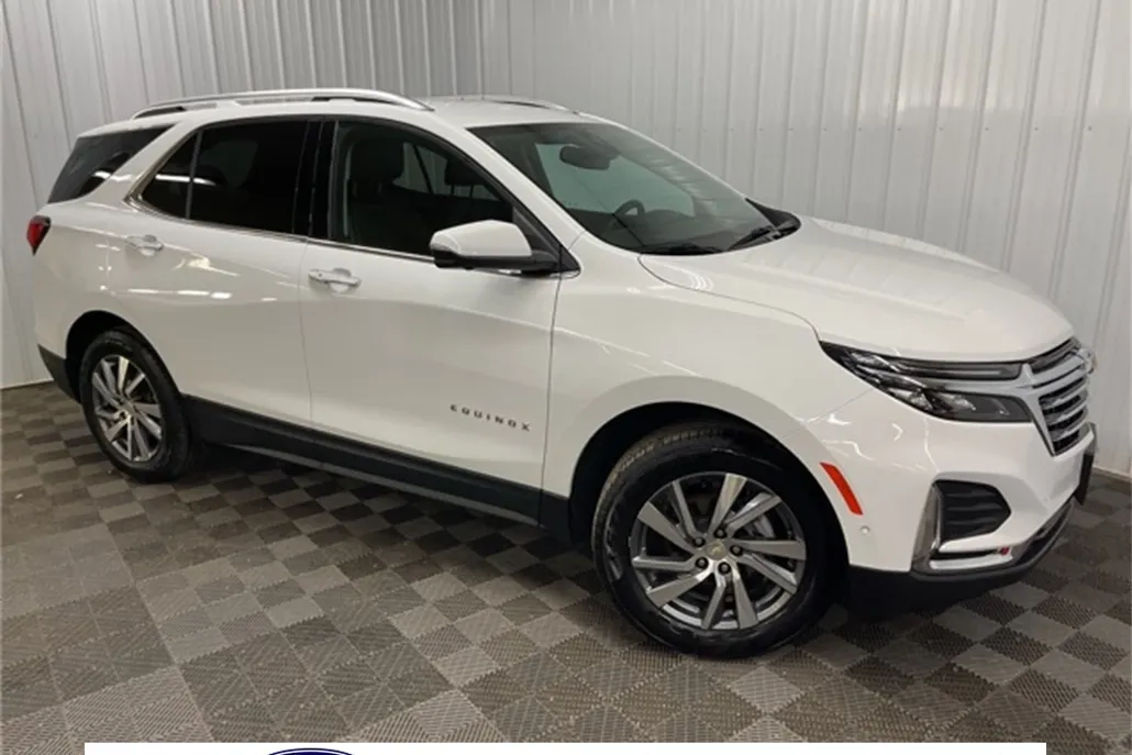 2022 Chevrolet Equinox Premier photo 1
