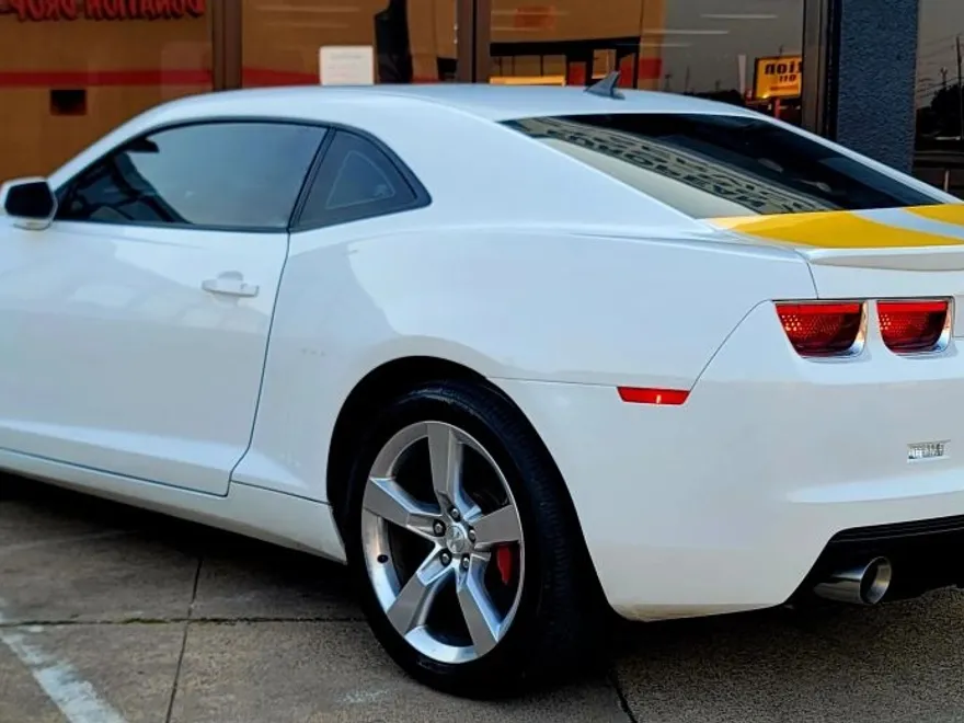 2010 Chevrolet Camaro SS Coupe photo 1
