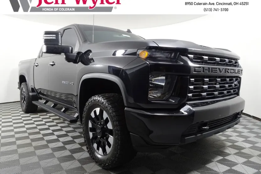 2020 Chevrolet Silverado 2500HD Custom photo 1