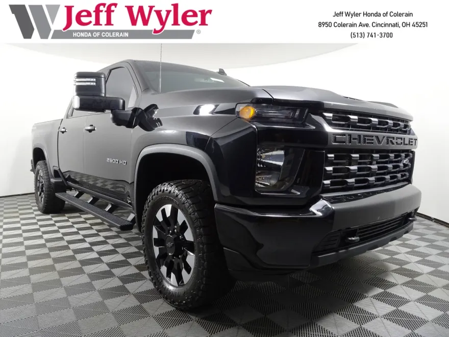 2020 Chevrolet Silverado 2500HD Custom photo 1