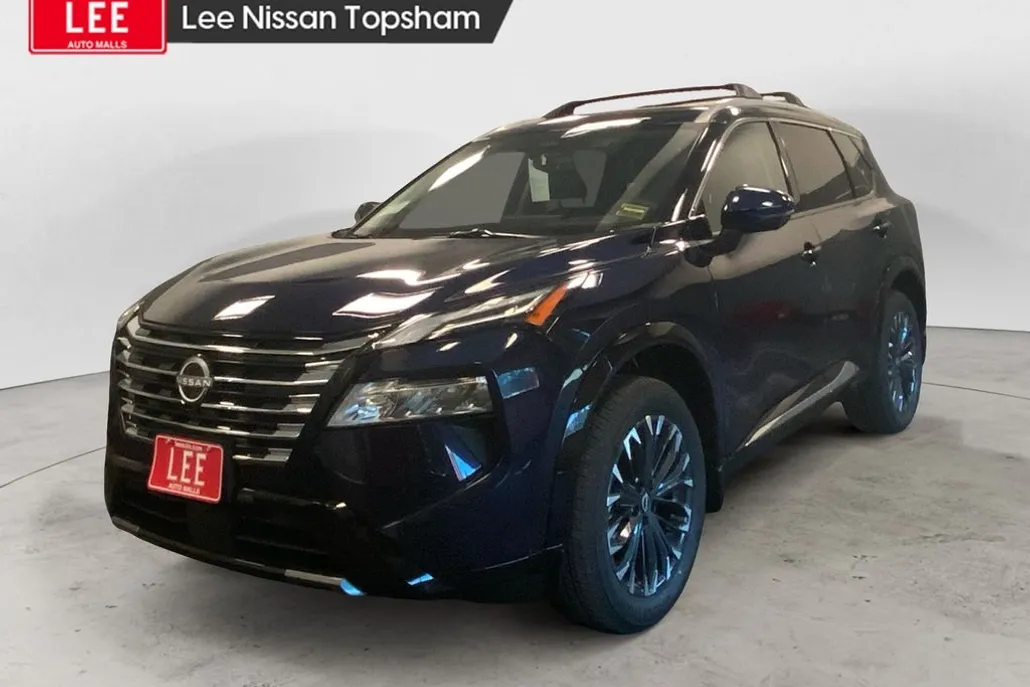 2026 Nissan Rogue Platinum photo 1