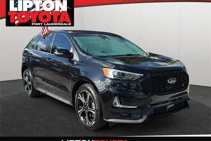 2019 Ford Edge ST photo 1