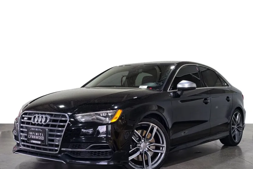 2016 Audi S3 Premium Plus photo 1