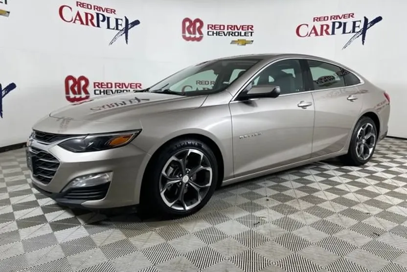 2023 Chevrolet Malibu 1LT photo 1