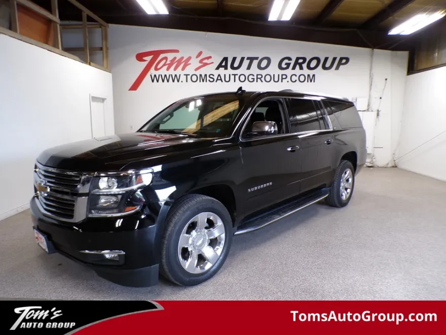 2016 Chevrolet Suburban LTZ photo 1