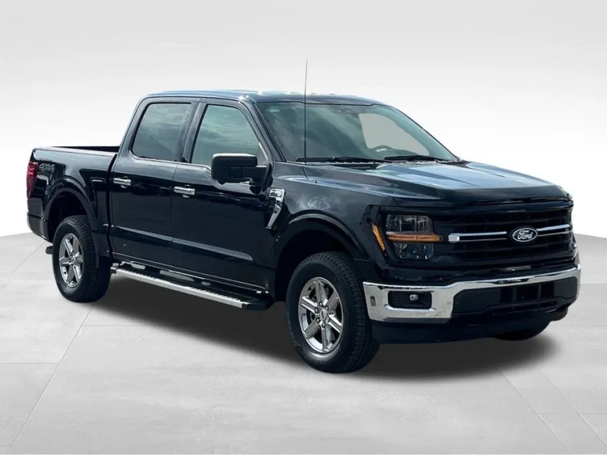 2024 Ford F-150 XLT photo 1