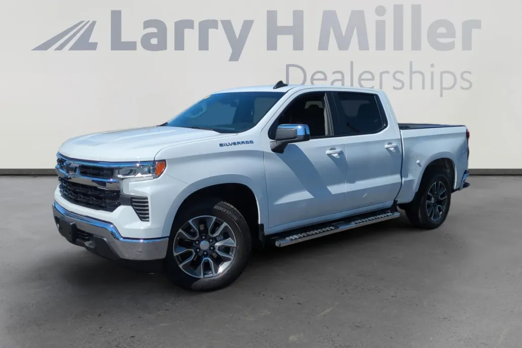 2023 Chevrolet Silverado 1500 photo 1
