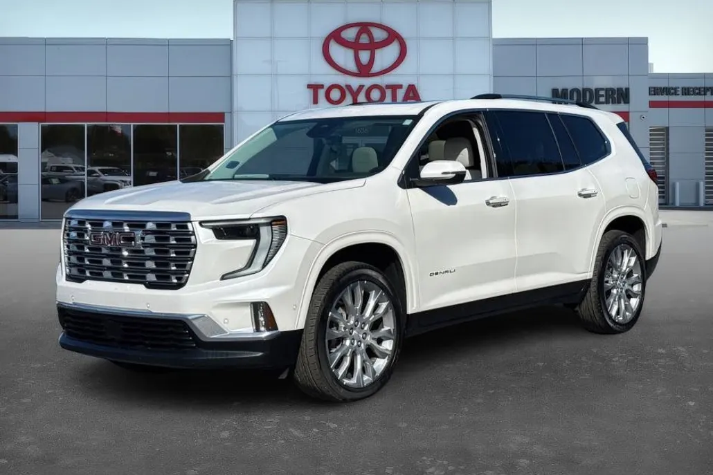 2024 Gmc Acadia Denali photo 1