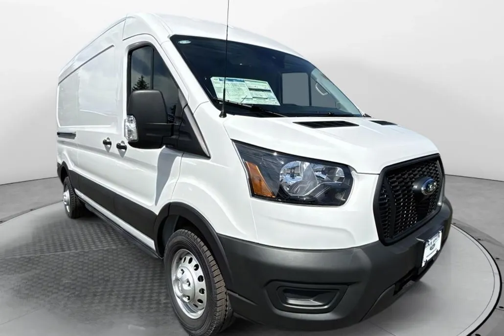 2025 Ford Transit photo 1