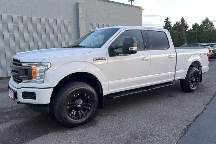 2018 Ford F-150 XLT photo 1