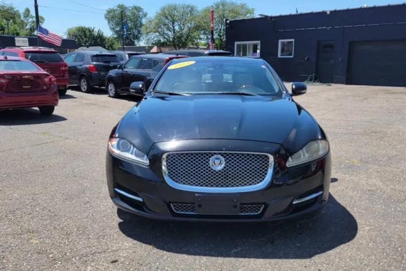 2012 Jaguar XJ XJL Supercharged photo 1