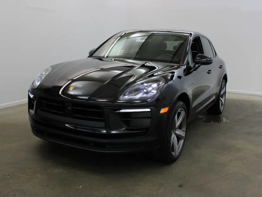 2025 Porsche Macan S photo 1