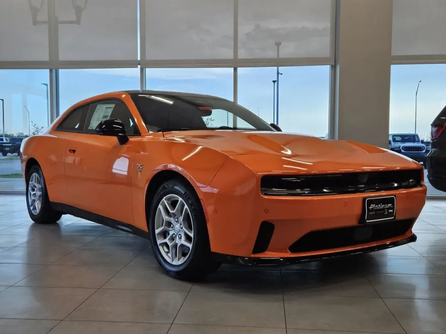 2025 Dodge Charger Daytona R/T AWD photo 1