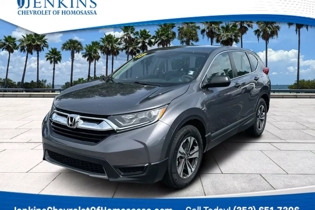 2017 Honda CR-V LX photo 1