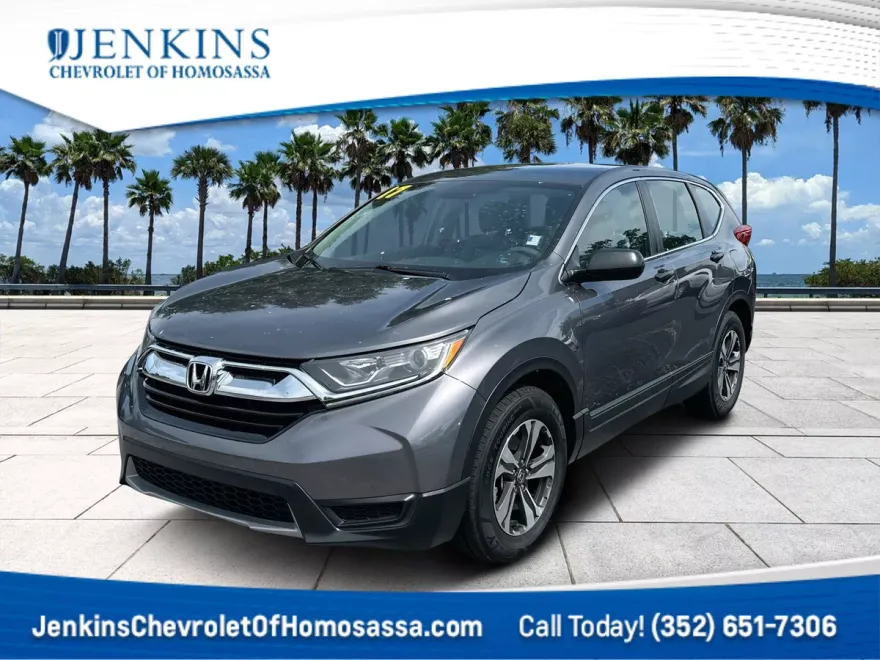 2017 Honda CR-V LX photo 1
