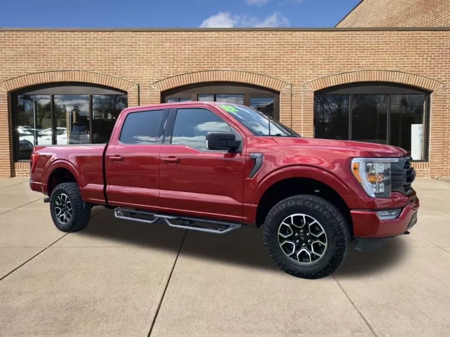 2022 Ford F-150 XLT photo 1