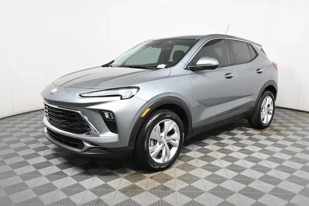 2026 Buick Encore GX Sport Touring photo 1
