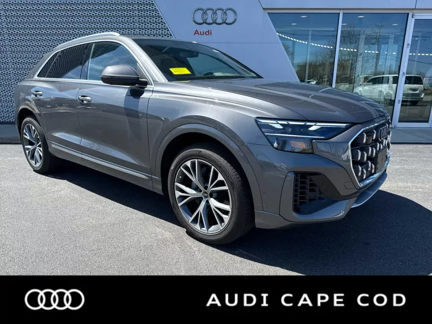 2025 Audi Q8 Premium Plus photo 1