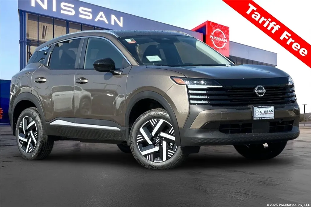 2026 Nissan Kicks SV photo 1