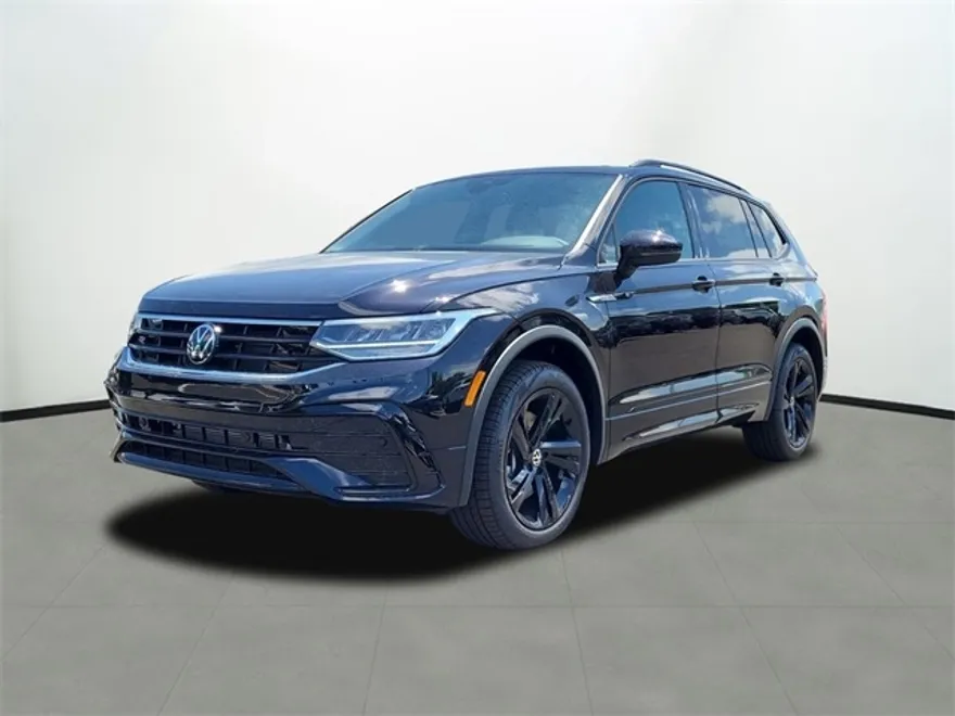2024 Volkswagen Tiguan SE R-Line Black photo 1