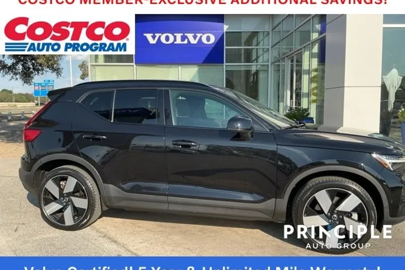 2023 Volvo XC40 Recharge Ultimate photo 1