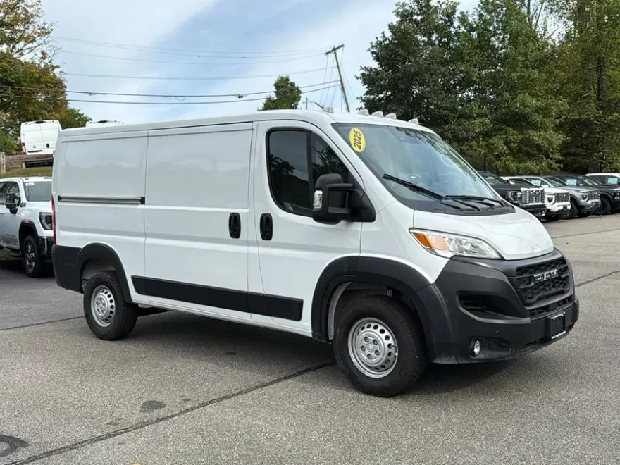 2025 Ram ProMaster 2500 photo 1