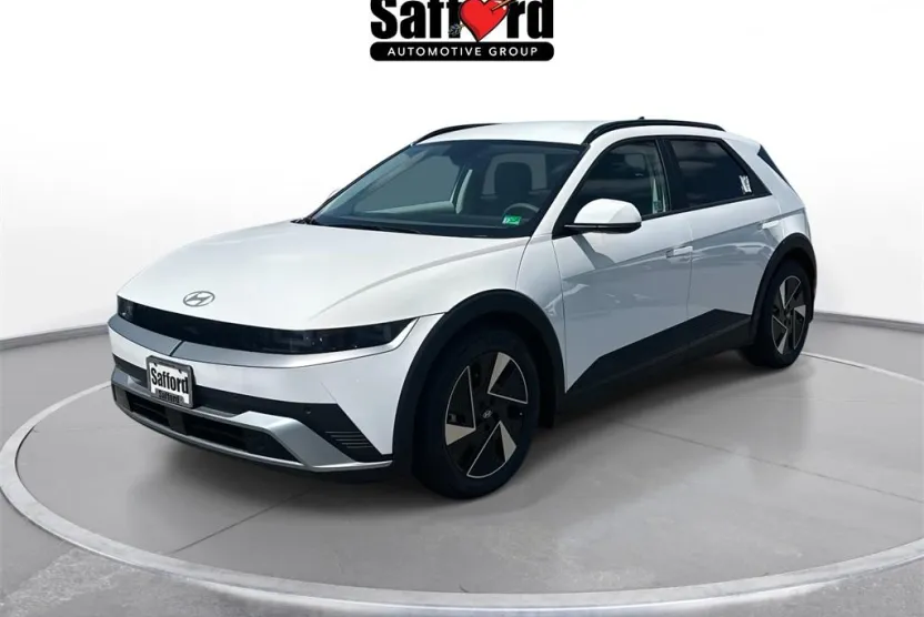 2025 Hyundai Ioniq 5 SEL photo 1