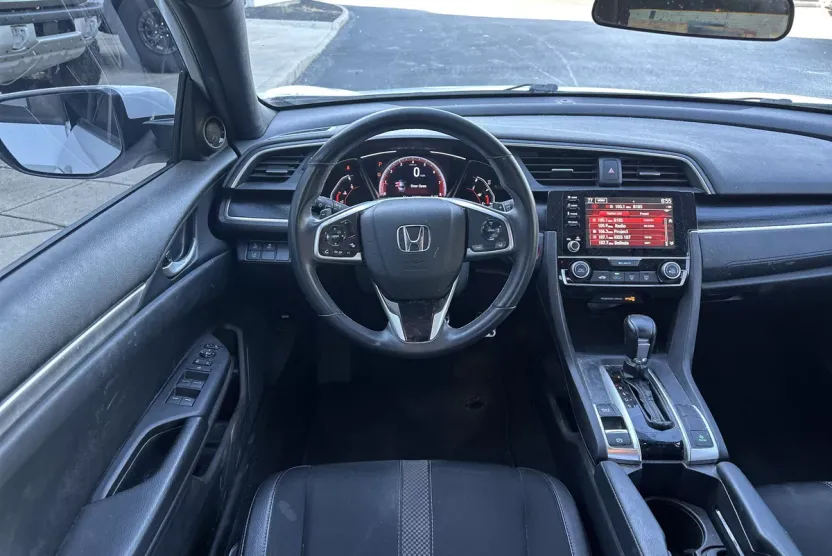 2020 Honda Civic Sport photo 1