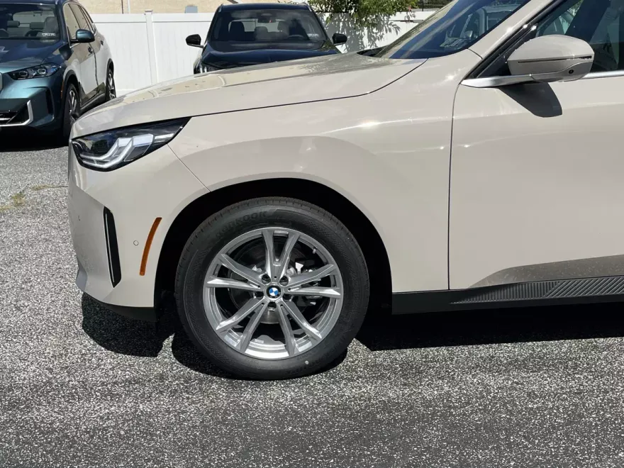 2025 Bmw X3 30x Drive photo 1