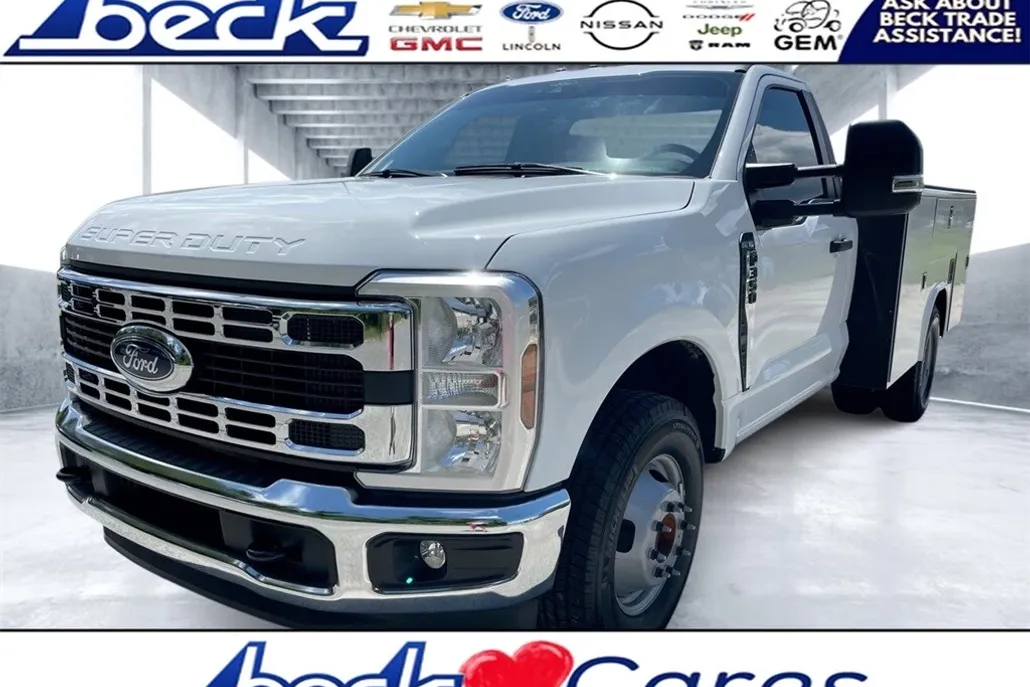 2024 Ford F-350 XL photo 1
