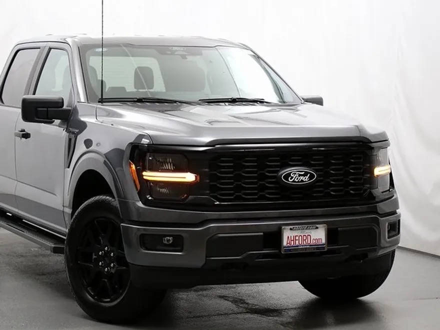 2025 Ford F-150 STX photo 1