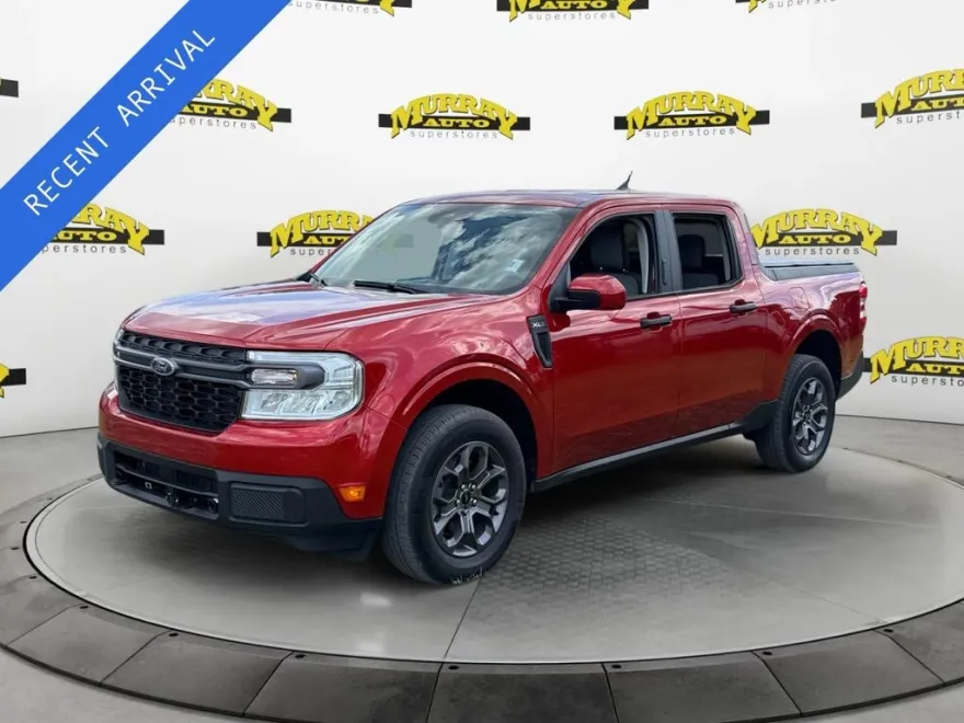 2022 Ford Maverick XLT photo 1