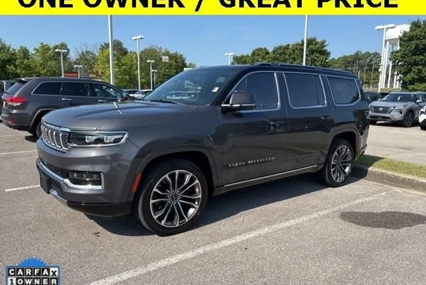 2022 Jeep Grand Wagoneer III photo 1