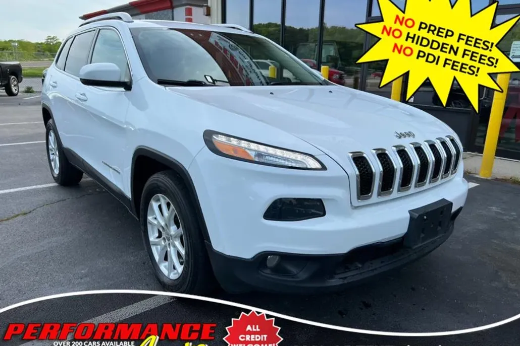 2016 Jeep Cherokee Sport photo 1