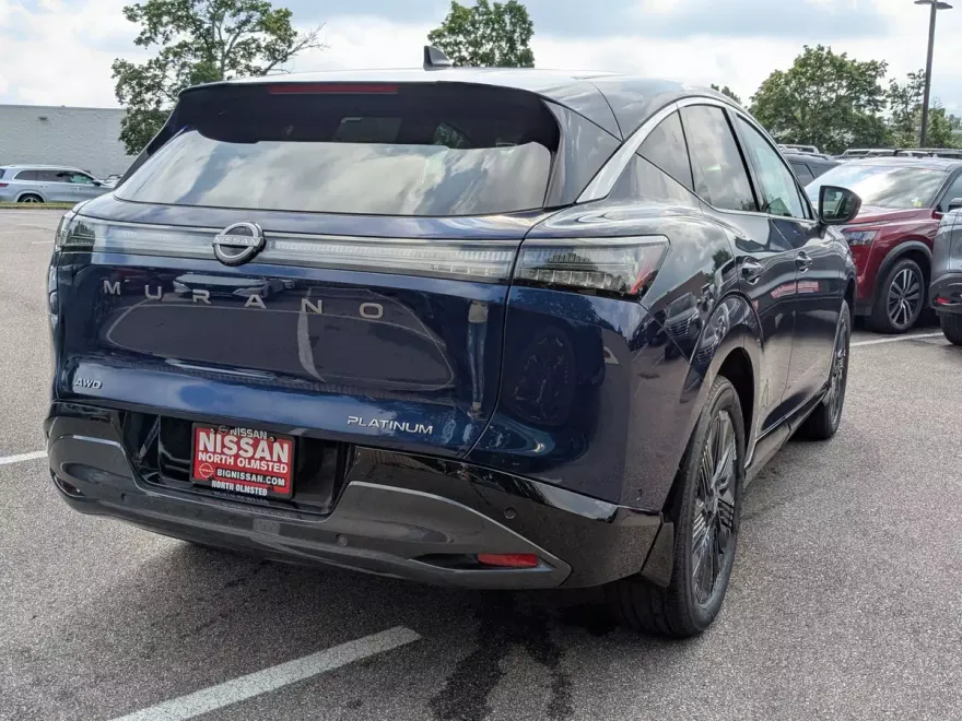 2025 Nissan Murano Platinum photo 1