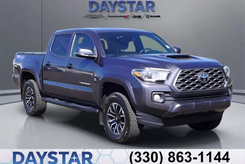 2020 Toyota Tacoma TRD Sport photo 1