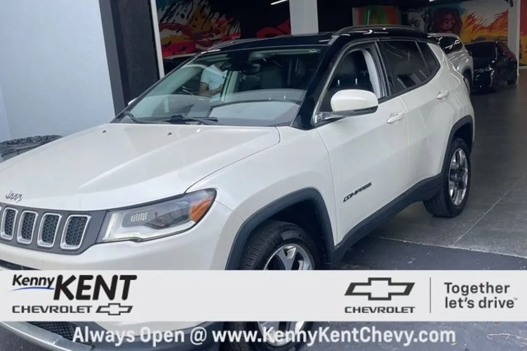 2018 Jeep Compass Limited photo 1
