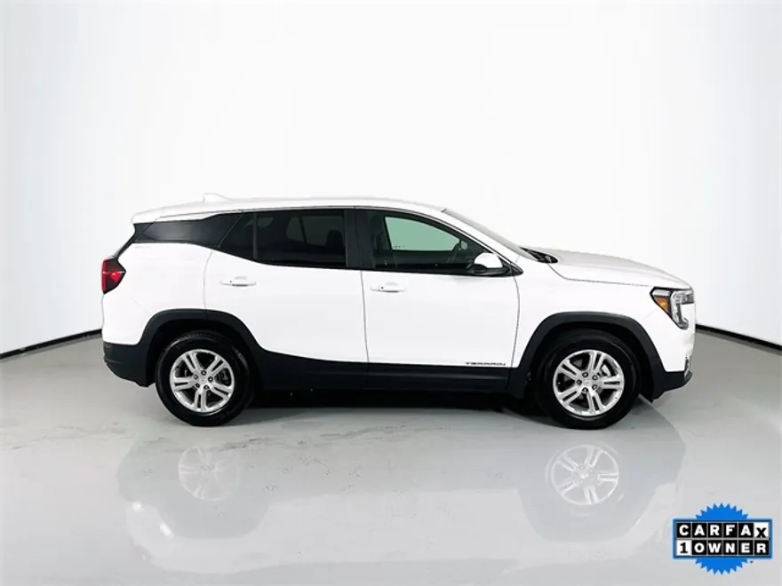 2024 Gmc Terrain SLE photo 1
