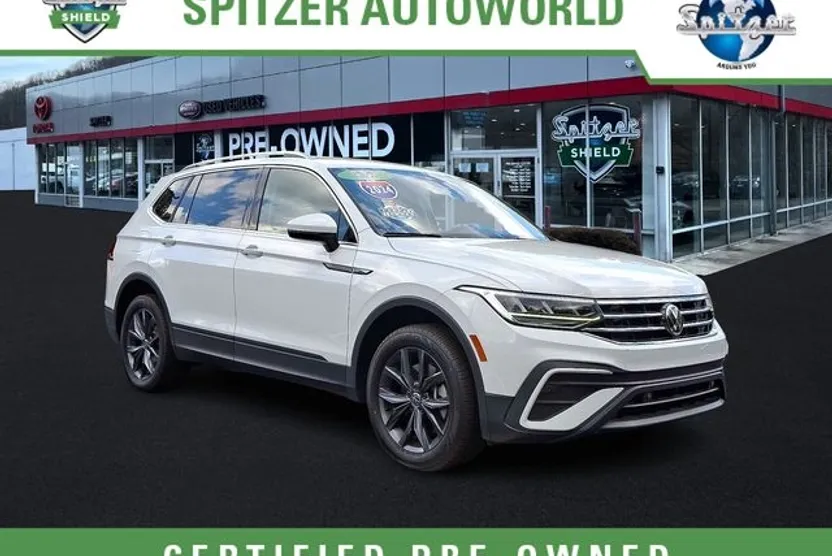 2024 Volkswagen Tiguan SE Wolfsburg Edition photo 1