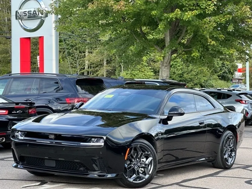 2025 Dodge Charger R/T photo 1
