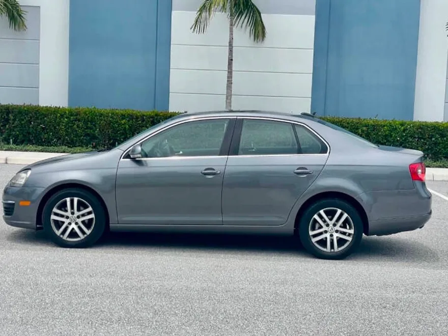 2006 Volkswagen Jetta 2.5 TDI photo 1