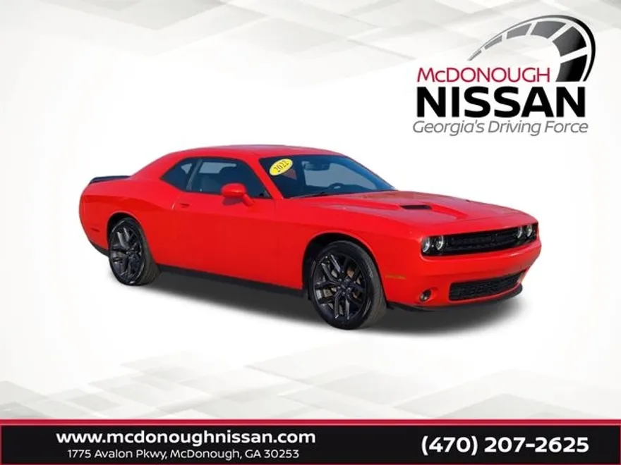 2022 Dodge Challenger SXT photo 1
